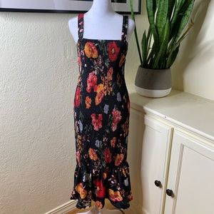 Hello Molly Runched Floral Fitted Dress , new with tags. Size 6